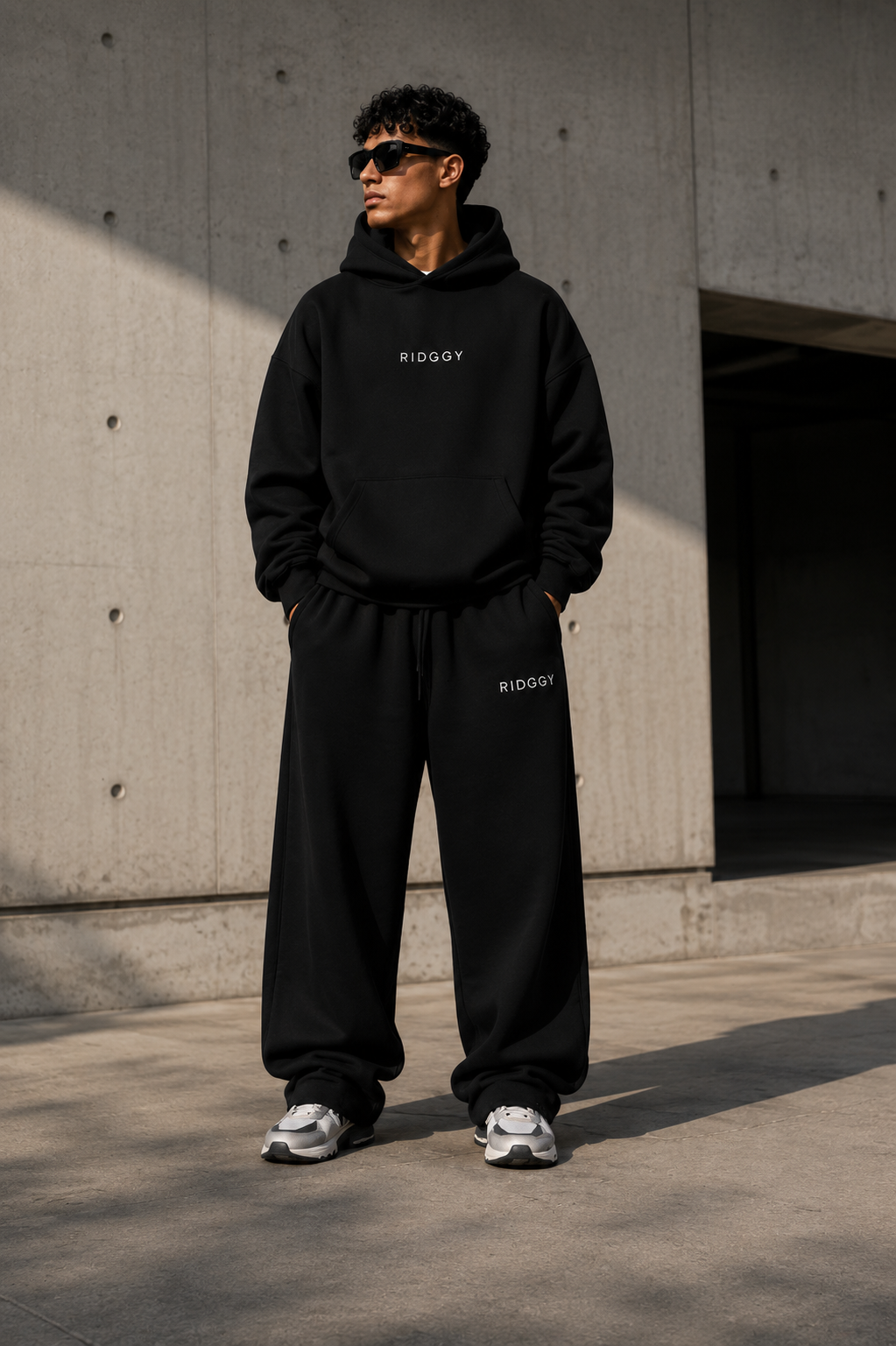 HOODIE SIGNATURE RIDGGY — Noir
